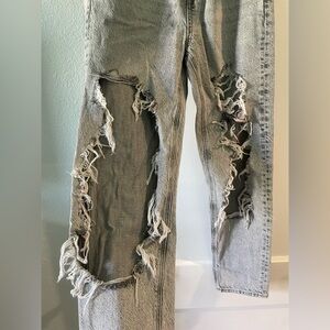 Distressed Gray Women's Jeans
